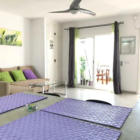 Colina Blanca Tenerife. Appartement